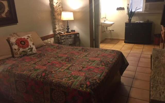 The Leakey Inn by CMD