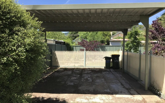 Lavender Cottage - Bright