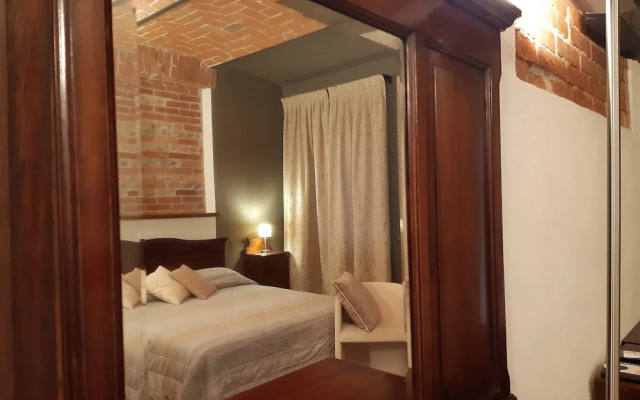 Red Wine - Guest House