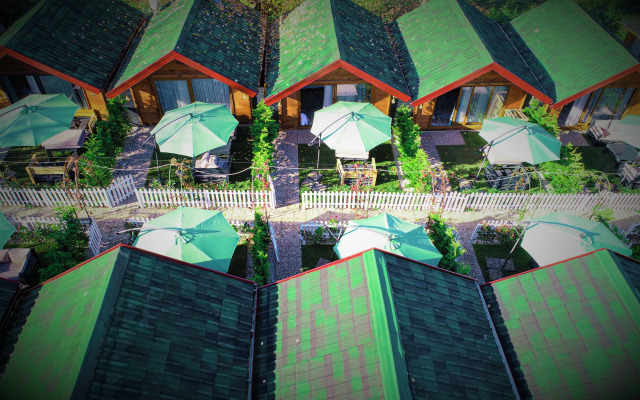 Adesa Bungalow Hotel