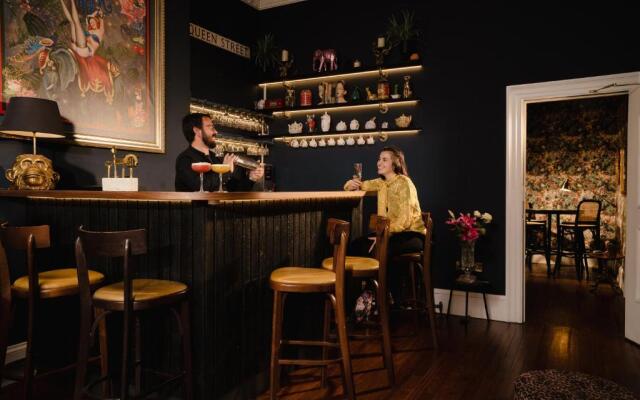 The Harrison Chambers of Distinction