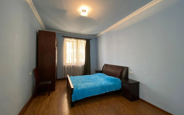 Argishti street, 2 bedrooms Spacious, Sunny apartment GL148