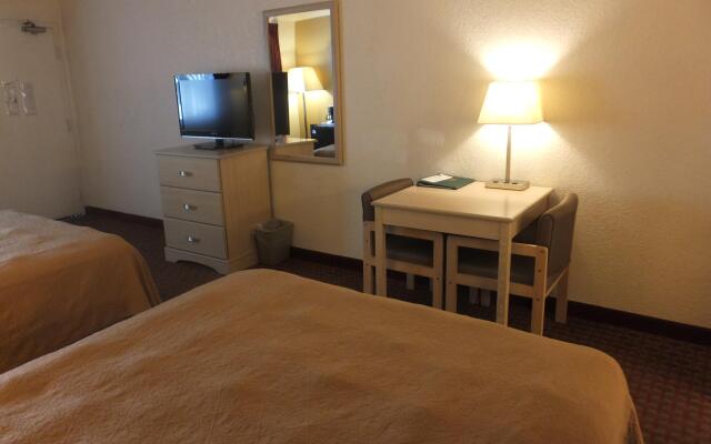 Quality Inn & Suites Lake Havasu City