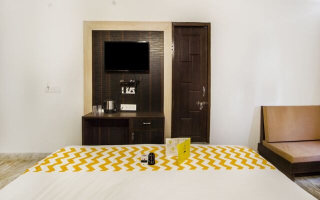 FabHotel Luxurs Gopalpura