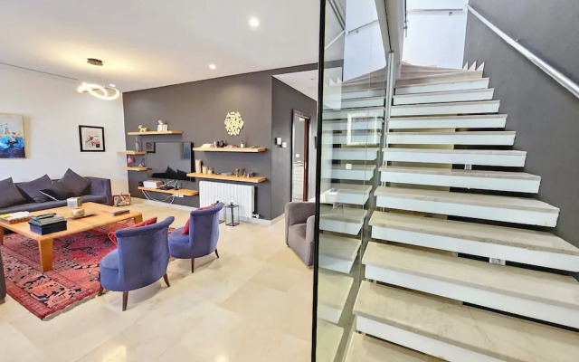 Stylish Luxe House with Garden Marsa