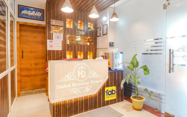 Fabhotel Holiday Grand