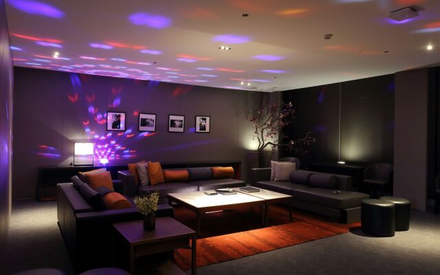 Midori Clark Hotel and Casino