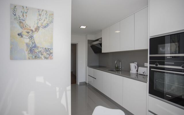 Liiiving-Luxury River View Apartment VII