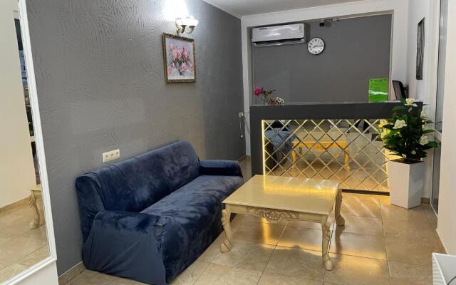 Mirraflores Hotel