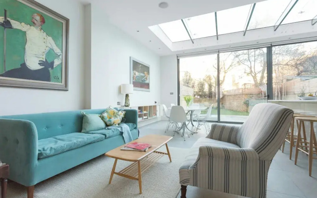 Poplar Grove by Onefinestay