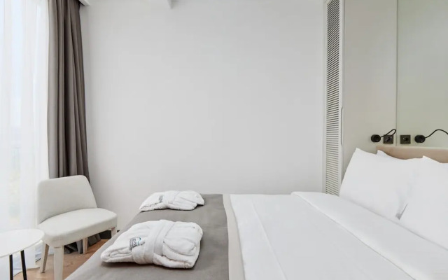 Bayview Hills Luxury Residences