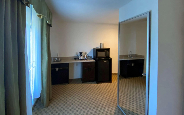 Comfort Inn & Suites Chestertown