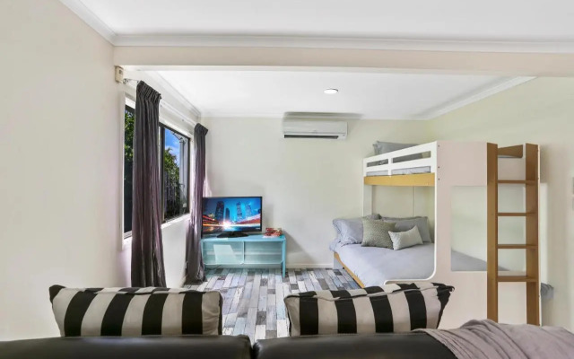 Sunshine Beach Shack