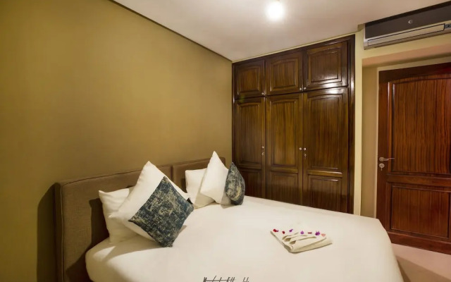 Malaya Suites & Villas