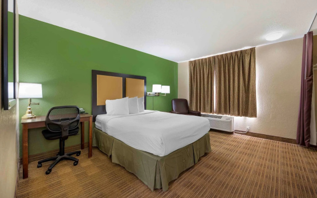 Extended Stay America Suites Champaign Urbana