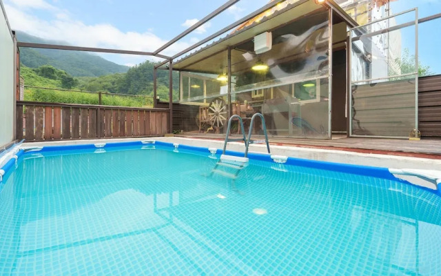 Gapyeong Bd7s Glamping&caravan