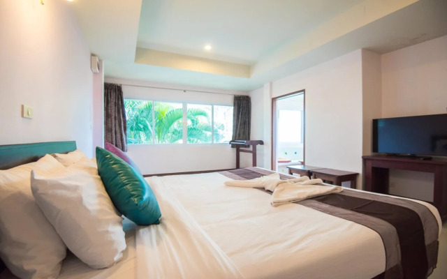 Rattana Pura Beach Resort