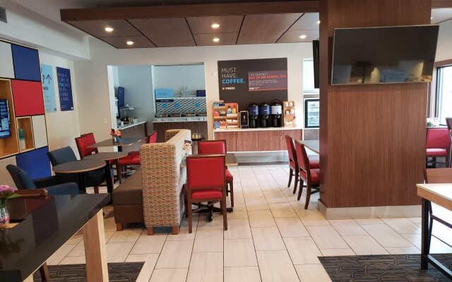Holiday Inn Express Pittsburgh North by IHG