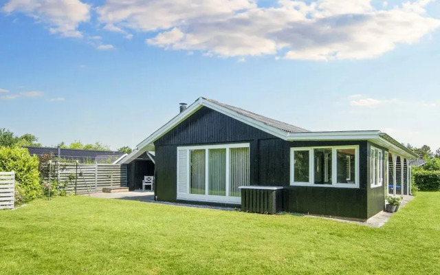 6 Person Holiday Home in Skjern