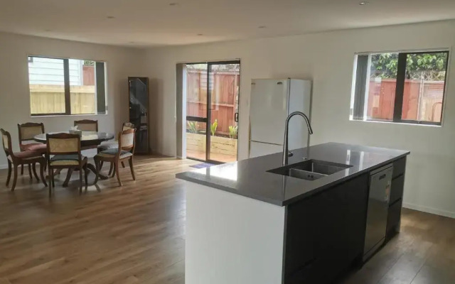 Private Room5 in Central Papatoetoe