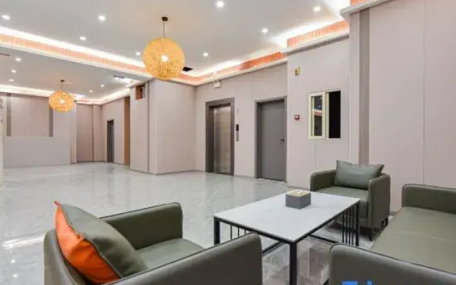 Tingbo Courtyard Hotel (Jiefangbei Shibati Store)