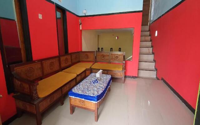 OYO 3969 Villa Bu Kris