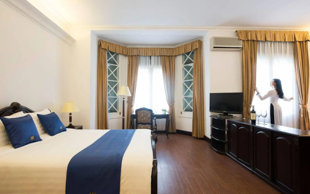 Hoa Binh Hotel