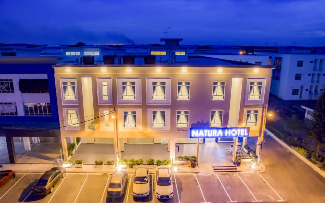 Natura Hotel