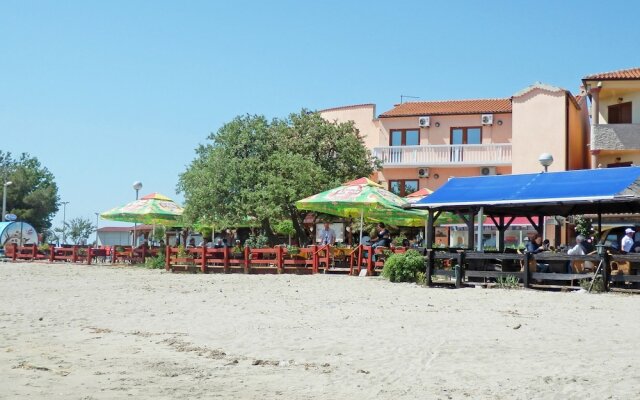 Real - 10 m From sea - A8