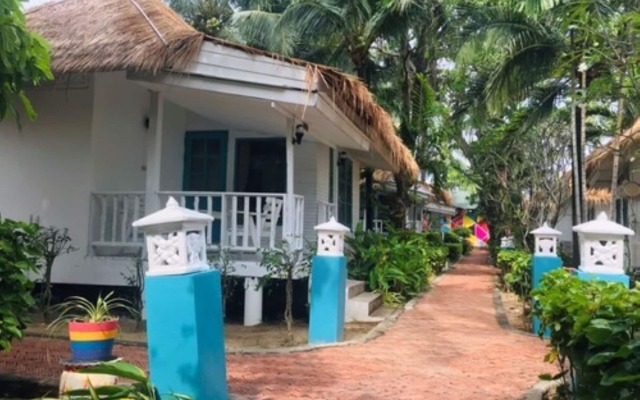 Sand Sea Beach Resort