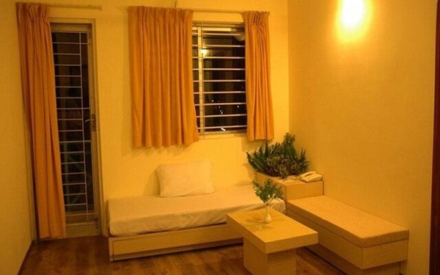 Hotel Manu Residency