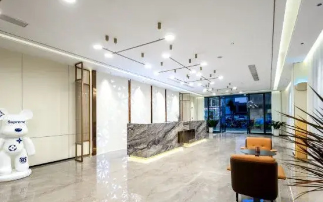 Yiduo Hotel (Lingao Branch)