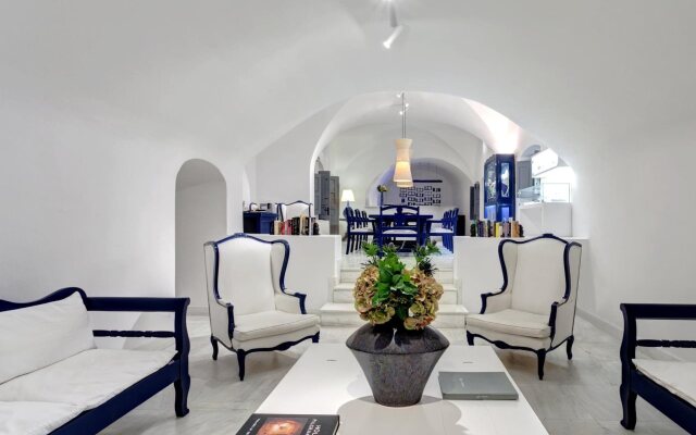 Vedema, a Luxury Collection Resort, Santorini