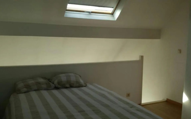 central duplex sleeps 4