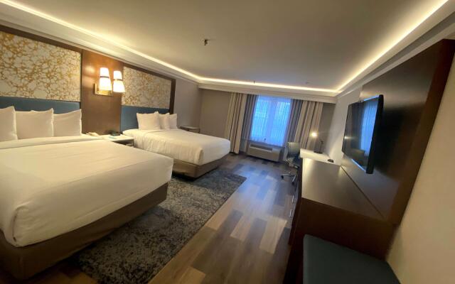 The Westfield Inn, BW Signature Collection