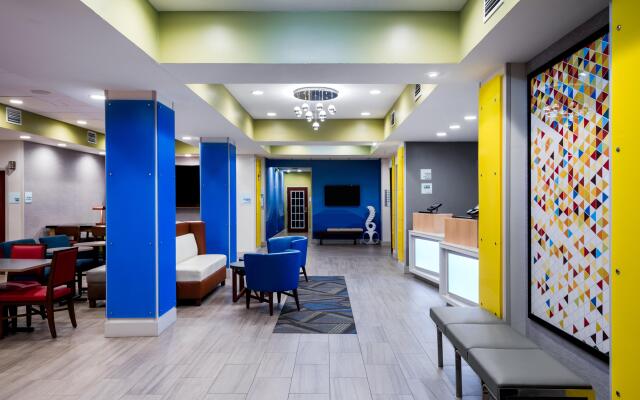 Holiday Inn Express Bartow, an IHG Hotel