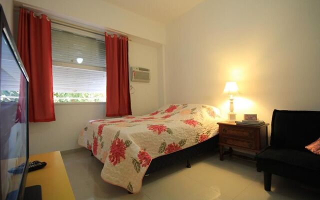 GoHouse - Apartamento Ferreira 311 - Rua Sá Ferreira, Copaca