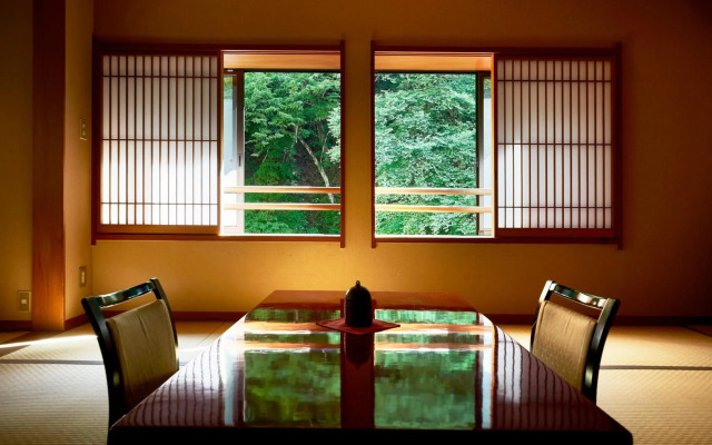 Shima-Onsen Toshimaya