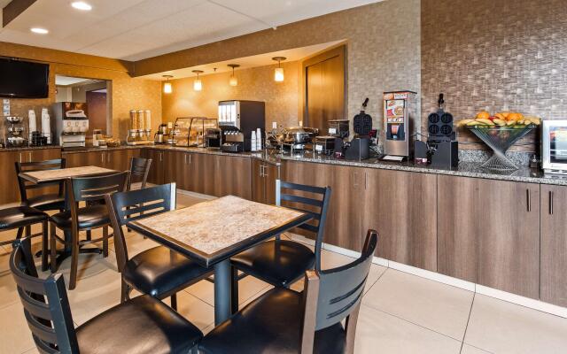 Best Western The Inn at Buffalo Airport