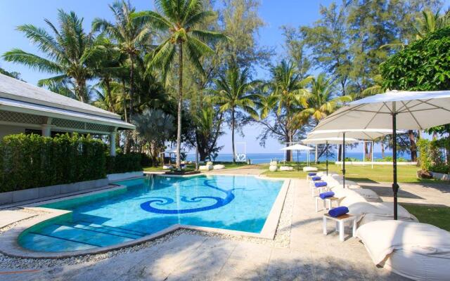 The Anda Mani Khaolak Beachfront Villas