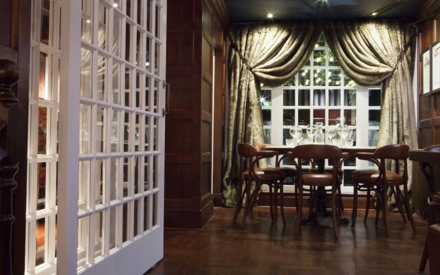 The Bulls Head Hotel