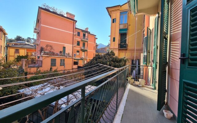 Santa in Caruggio- PortofinoVacanze