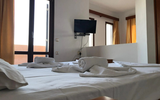 Kyma Hotel