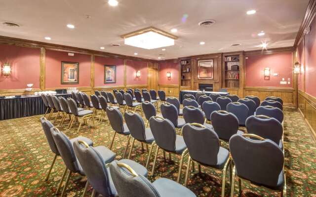 Best Western Plus Guildwood Inn