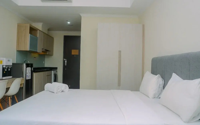 Elegant and Stylish Studio Menteng Park Apartment