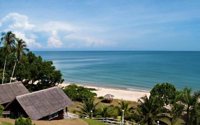 Borneo Tempurung Seaside Lodge