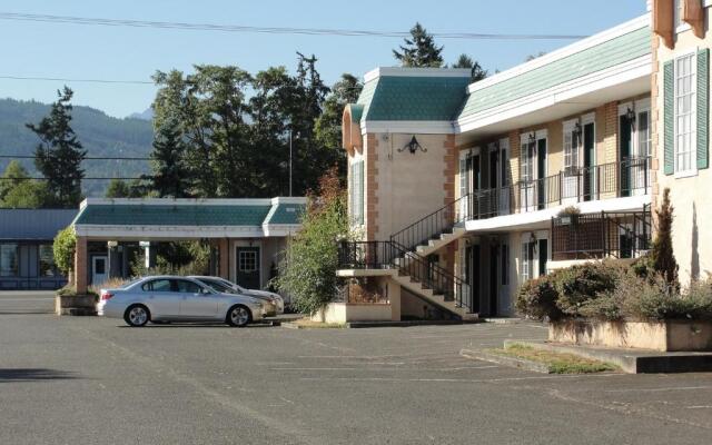 Sequim West Inn