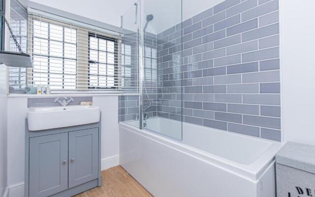 Oxfordshire Living - The Spencer Apartment - Woodstock
