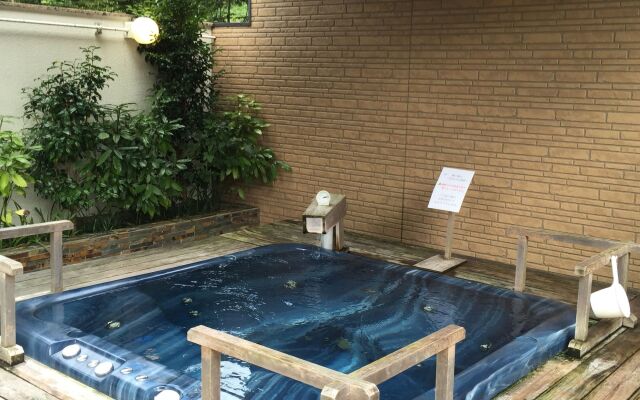 Breezbay Hotel & Resort Gero