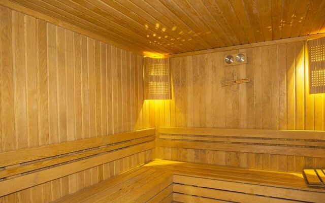 Alemeyn The Taksim Leons Hotel Cafe & Spa